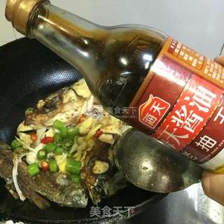 家常红烧鱼头的做法步骤:10