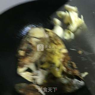 家常红烧鱼头的做法步骤:6