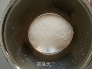 酸菜猪肉饺子的做法步骤:2