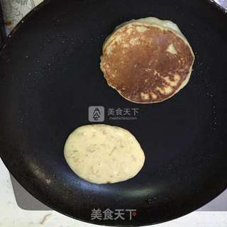 香蕉松饼的做法步骤:5