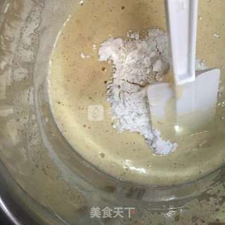 香蕉松饼的做法步骤：4