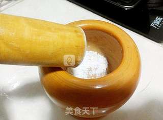 川贝炖雪梨的做法步骤:2