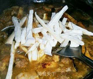 辣白菜五花肉乱炖的做法步骤:5
