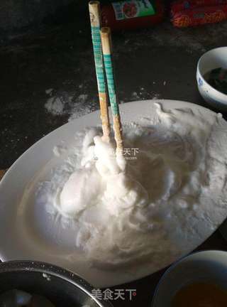 拔丝雪梨的做法步骤:4