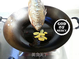 中国人餐桌的国民月子餐=备战二胎的鲫鱼豆腐汤的做法步骤:5