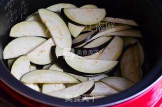 糖醋茄子的做法步骤:2