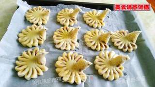 孔雀开屏酥的做法步骤：12