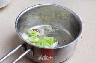 香菇烧鸡翅的做法步骤:3