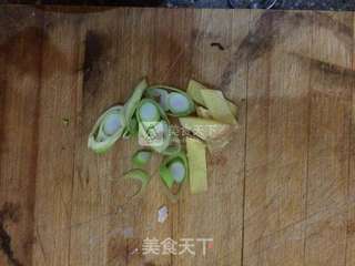 剁椒排骨蒸芋头的做法步骤:4