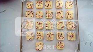 蔓越莓饼干的做法步骤:9