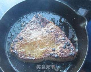香煎牛排面包片的做法步骤:10