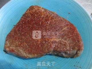 香煎牛排面包片的做法步骤:5