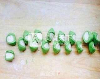 翡翠白菜饺子的做法步骤:6