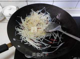 酸辣土豆丝的做法步骤:7