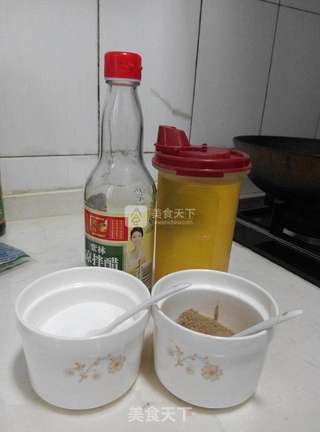 酸辣土豆丝的做法步骤:2