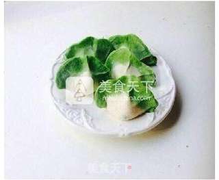 翡翠白菜饺子的做法步骤:9
