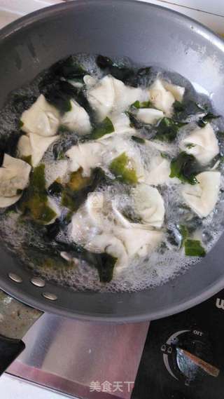 荠菜馄饨的做法步骤:17