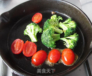 煎黑椒牛排的做法步骤:9