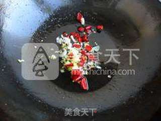 雪菜肉末炒黄豆的做法步骤:4