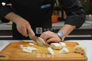 【雾霾解药】清肺小炒的做法步骤:2