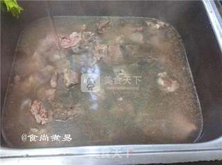 砂锅炖羊肉的做法步骤:6