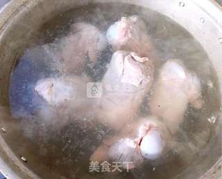 剔骨肉蘸酱的做法步骤:3