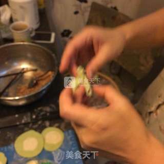 如意百财饺的做法步骤:11