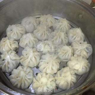 饺子皮的美丽变身—小笼包的做法步骤:8