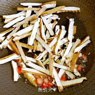 韭菜炒香干的做法步骤:5