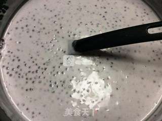 蓝莓椰浆西米露by:普蓝高科蓝莓美食特约撰稿人的做法步骤:6