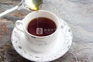 玫瑰奶茶的做法步骤：2