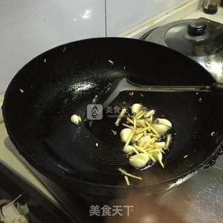 家常蟹炒年糕的做法步骤:5