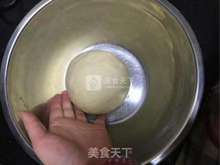 抹茶馒头双色卷的做法步骤:5