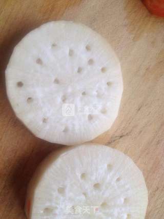 洋葱胡萝卜羊肉煲的做法步骤:2