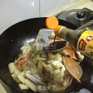 家常蟹炒年糕的做法步骤:10