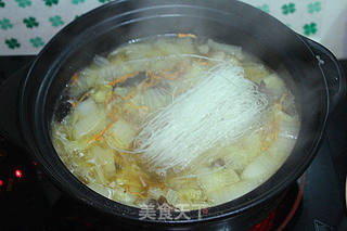 #虫草白菜木耳肉丸粉丝汤的做法图解8