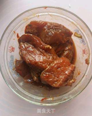 蜜汁烤肉的做法步骤:4