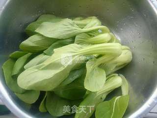 香菇扒油菜的做法步骤：2