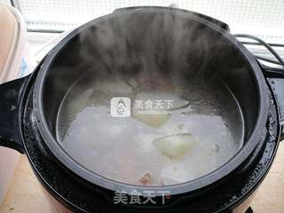牛肉筋炖萝卜的做法步骤:7