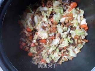 海味包菜焖饭的做法步骤:12
