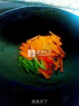 双椒炒土豆条的做法步骤:8