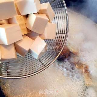 鲫鱼萝卜豆腐汤的做法步骤:9