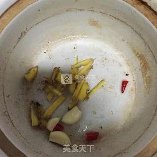 黑豆炖鸡爪的做法步骤:6