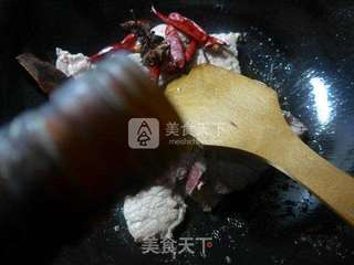 黑木耳烧大排的做法步骤：4
