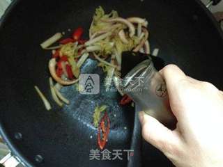 面食来袭-鱼露鱿鱼空心面的做法步骤:12