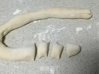 白菜牛肉生煎包的做法步骤:12