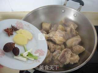 番茄土豆炖牛腩的做法步骤:7