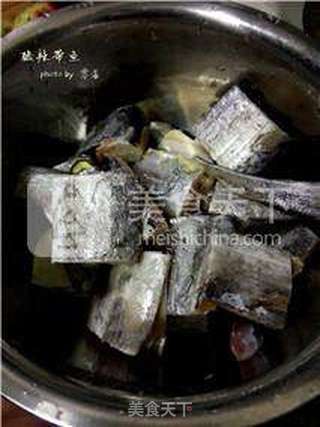 【开胃下饭菜】酸辣带鱼的做法步骤:2