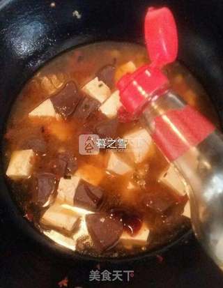 麻辣鸭血豆腐的做法步骤:5