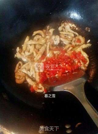 鱼香肉丝的做法步骤:5